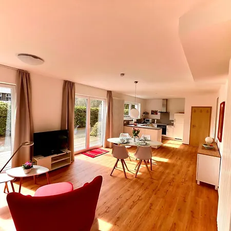 Hahn Apartment